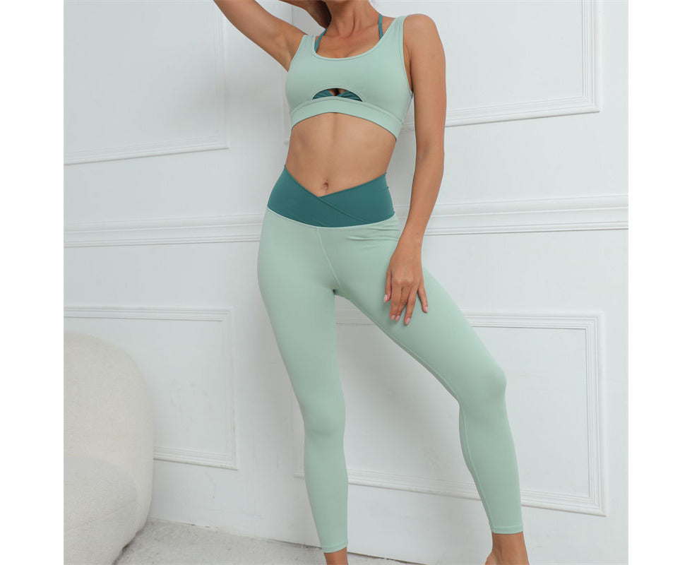 Womens Color Block Hip Lift Fitness Suit Sports Underwear and Yoga Trousers-Green